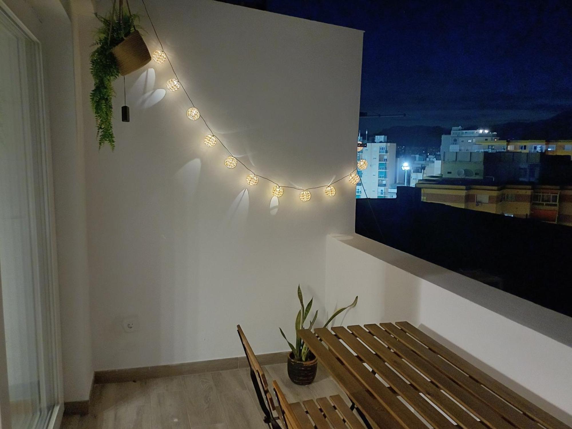 Terrace Penthouse And Chill Apartment Malaga Room photo